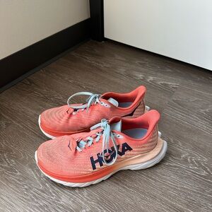 Hoka Mach 5 Women’s size 9